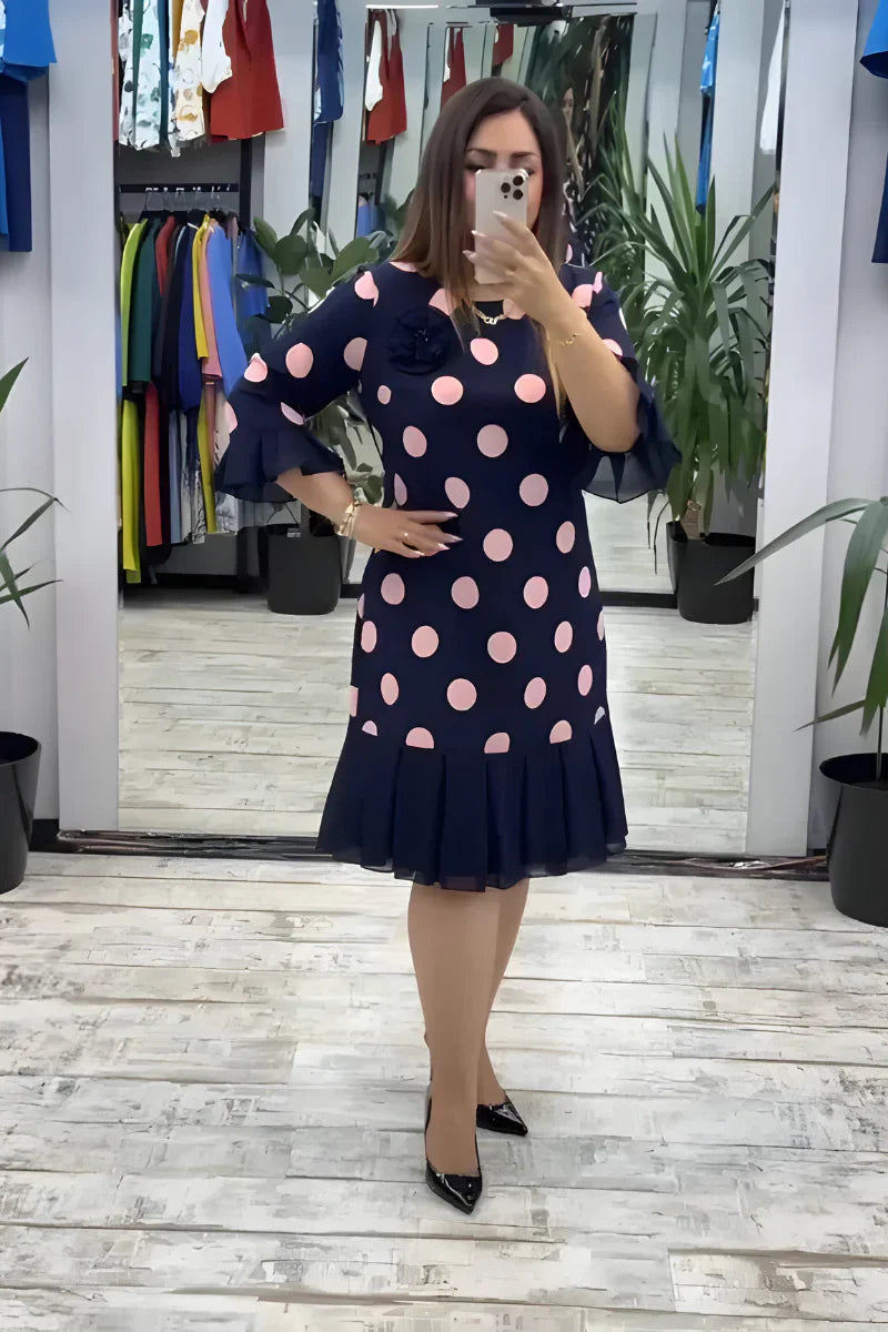 Pia – Elegancka i komfortowa sukienka midi