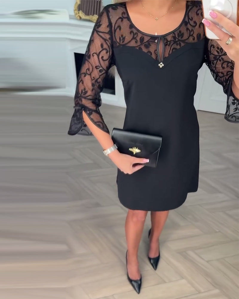 Irena | Elegancka Czarna Sukienka z Koronkowymi Rękawami