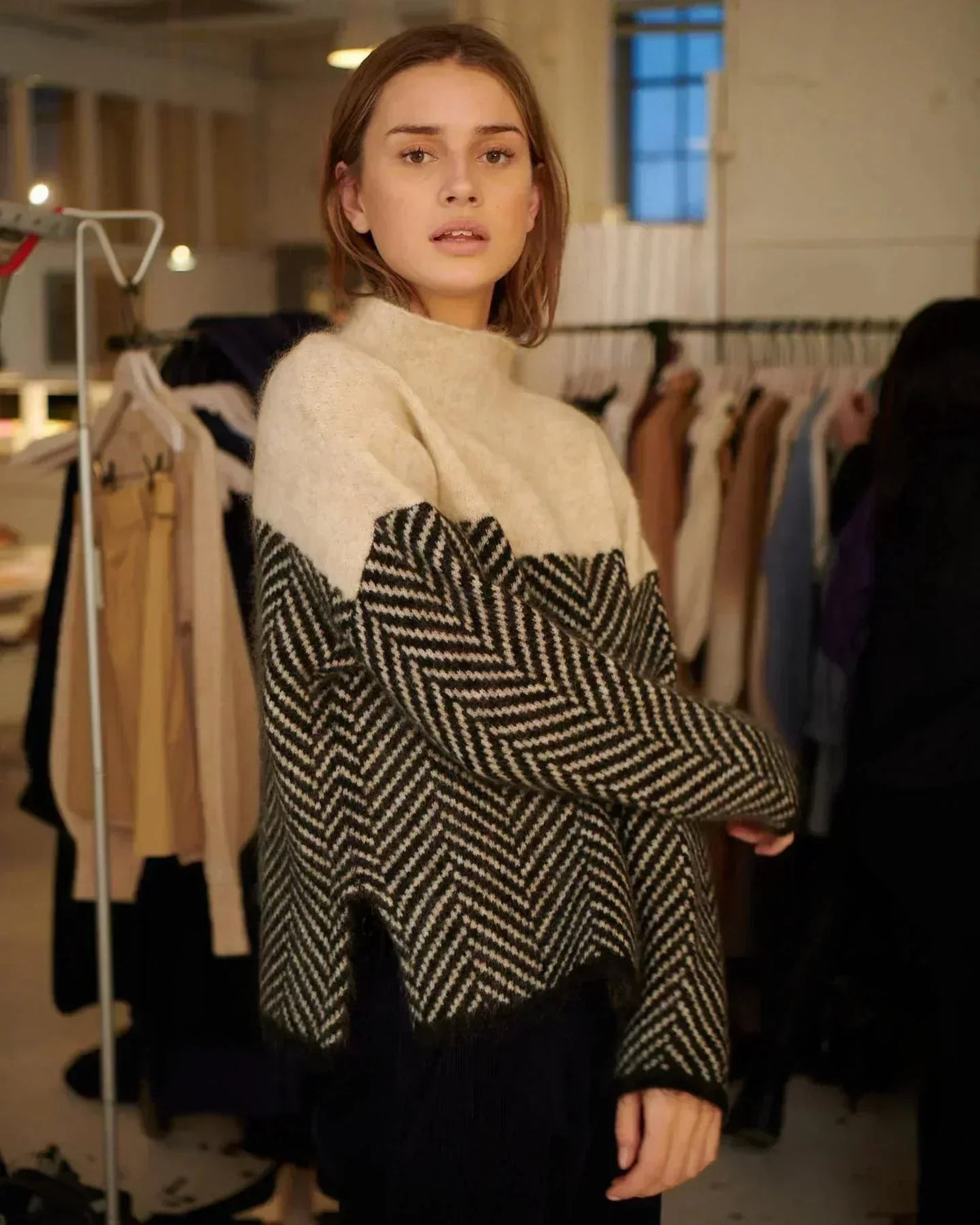 Sidonie | Pull Femme en Maille Chevrons Oversize Col Roulé